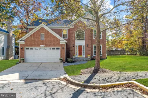 3615 Chase Hills Dr, Laurel, MD 20724