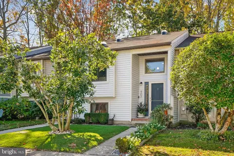 507 Greenblades Ct, Arnold, MD 21012