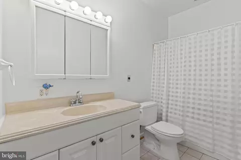 Bath - 6008 Allwine Ave, Deale, MD 20751 photo 1 of 2