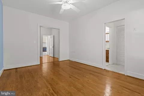 Bedroom - 6008 Allwine Ave, Deale, MD 20751 photo 3 of 3