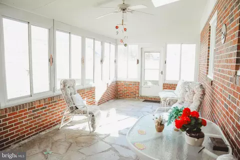 8413 Bedford Rd, Pasadena, MD 21122 photo 13