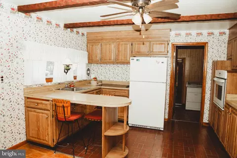 8413 Bedford Rd, Pasadena, MD 21122 photo 24