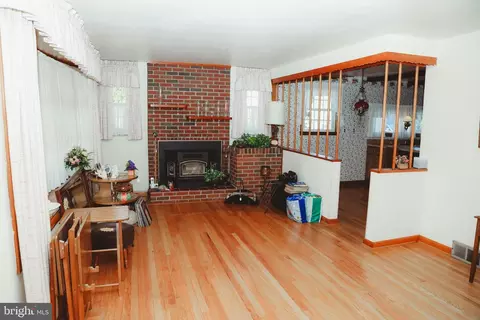 8413 Bedford Rd, Pasadena, MD 21122 photo 22