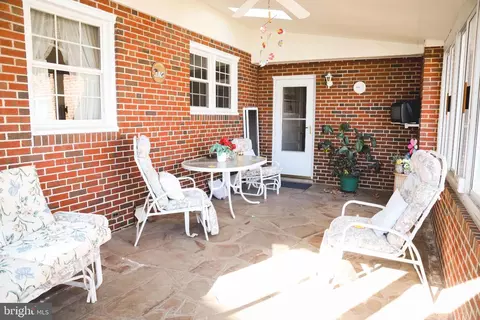 8413 Bedford Rd, Pasadena, MD 21122 photo 5