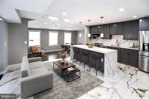 1532 Mayfield Rd, Edgewater, MD 21037