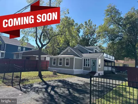 1532 Mayfield Rd, Edgewater, MD 21037