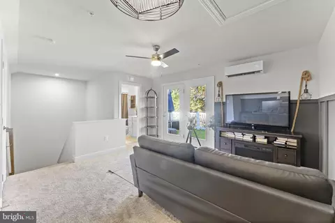 8357 Meadowood Dr, Hanover, MD 21076 photo 39