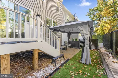 8357 Meadowood Dr, Hanover, MD 21076 photo 50