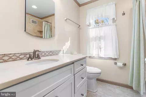 2110 Sandy Ct, Crofton, MD 21114 photo 24