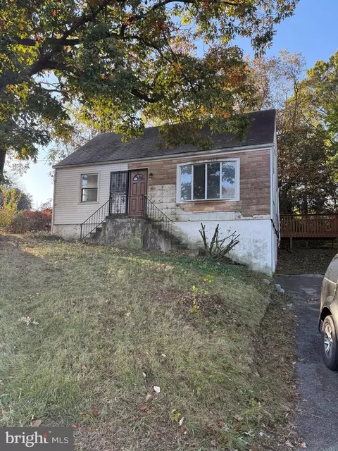 2017 Forest Dr, Annapolis, MD 21401