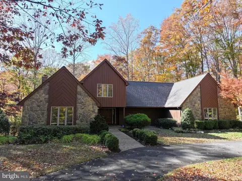 1603 Huntcliff Way, Gambrills, MD 21054
