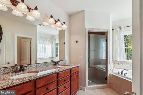 3423 Pocahontas Dr, Edgewater, MD 21037 photo 17