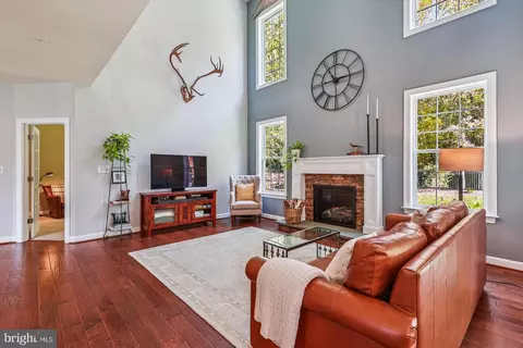 3423 Pocahontas Dr, Edgewater, MD 21037 photo 9