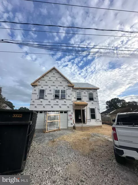 715 207th St, Pasadena, MD 21122 photo 2