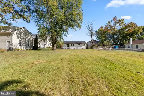 Exterior - 1831 Drew St, Annapolis, MD 21401 photo 6 of 7