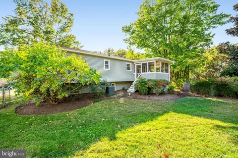 Exterior - 1419 Mariner Dr, Arnold, MD 21012 photo 3 of 7