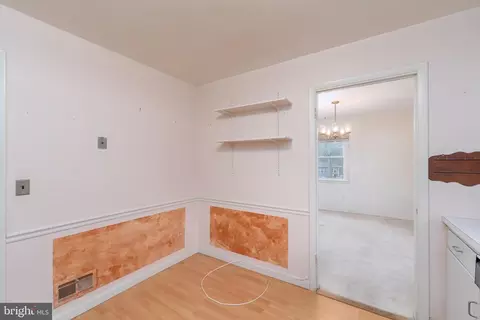 Entry Way - 1419 Mariner Dr, Arnold, MD 21012 photo 1 of 1