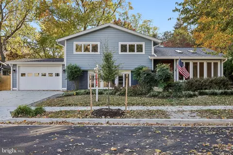 809 Pin Oak Rd, Severna Park, MD 21146