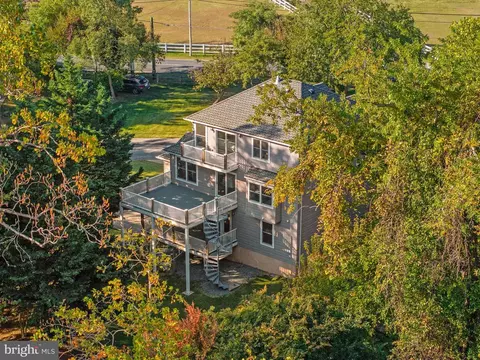 Exterior - 5108 Mountain Rd, Pasadena, MD 21122 photo 11 of 11