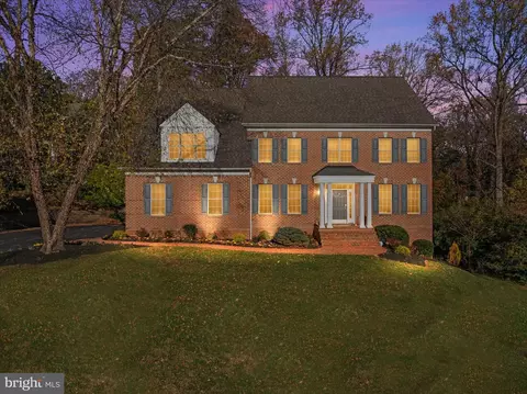 932 Hilltop Rd, Arnold, MD 21012