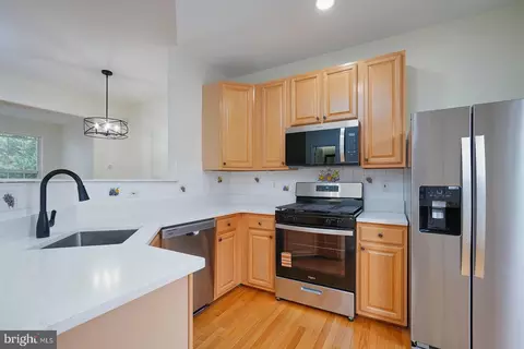 7802 Canter Ct, Severn, MD 21144 photo 5
