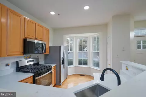7802 Canter Ct, Severn, MD 21144 photo 8