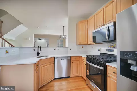 7802 Canter Ct, Severn, MD 21144 photo 6