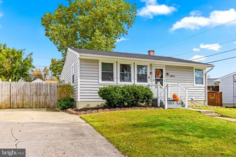 1603 Sunshine St, Glen Burnie, MD 21061