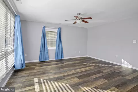 Living - 1208 Oak Ave, Shady Side, MD 20764 photo 2 of 2