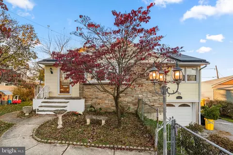 302 Regency Cir, Linthicum Heights, MD 21090