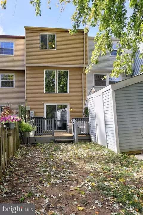 Exterior - 8131 Tower Bridge Dr, Pasadena, MD 21122 photo 10 of 14
