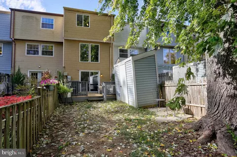 Exterior - 8131 Tower Bridge Dr, Pasadena, MD 21122 photo 9 of 14