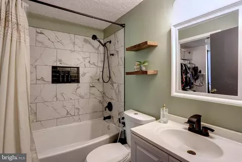 Bath - 8131 Tower Bridge Dr, Pasadena, MD 21122 photo 1 of 3