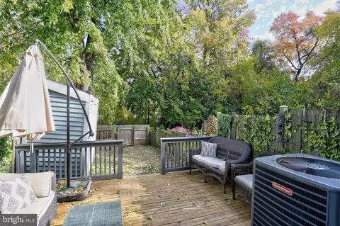 Exterior - 8131 Tower Bridge Dr, Pasadena, MD 21122 photo 6 of 14