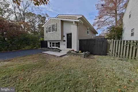 Exterior - 1708 Millstone Dr, Edgewater, MD 21037 photo 3 of 5