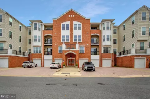 8615 Wandering Fox Trl #405, Odenton, MD 21113