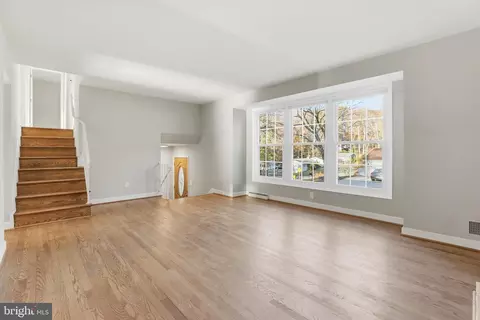 19 Roe Ln, Arnold, MD 21012 photo 6
