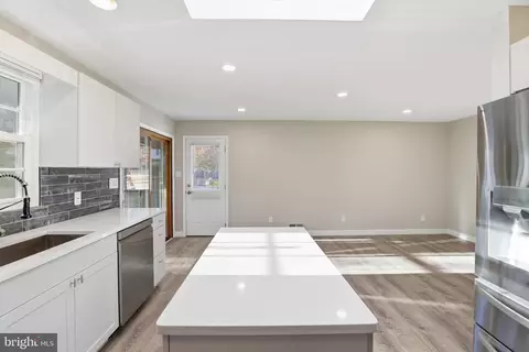 19 Roe Ln, Arnold, MD 21012 photo 13