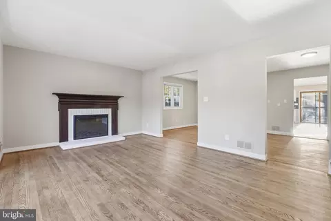 19 Roe Ln, Arnold, MD 21012 photo 5