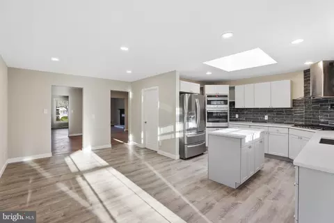 19 Roe Ln, Arnold, MD 21012 photo 11