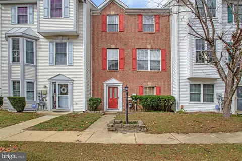 7929 Canter Ct, Severn, MD 21144 photo 4