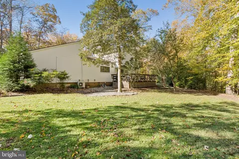 Exterior - 184 Old Bight Ct, Edgewater, MD 21037 photo 13 of 16