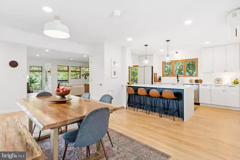 Dining - 184 Old Bight Ct, Edgewater, MD 21037 photo 1 of 3