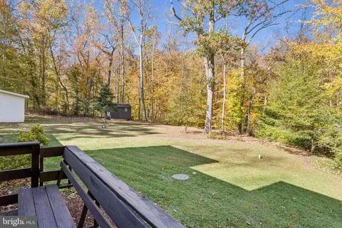 Exterior - 184 Old Bight Ct, Edgewater, MD 21037 photo 10 of 16