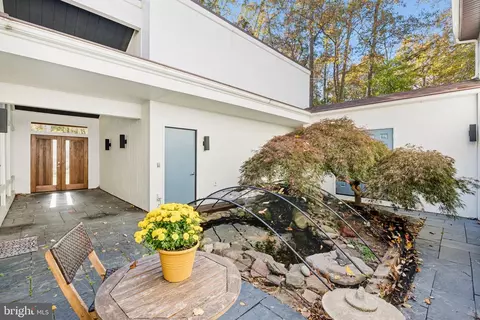 Exterior - 184 Old Bight Ct, Edgewater, MD 21037 photo 2 of 16