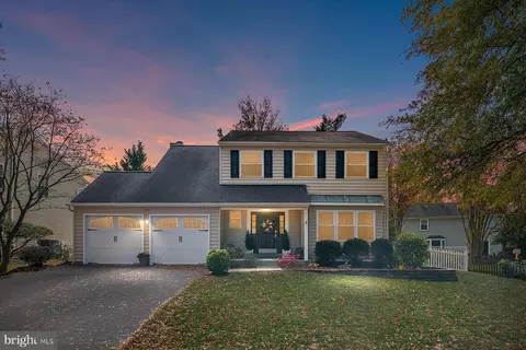 2359 Putnam Ln, Crofton, MD 21114