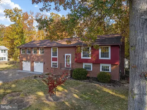 Exterior - 732 Masons Beach Rd, Deale, MD 20751 photo 5 of 17