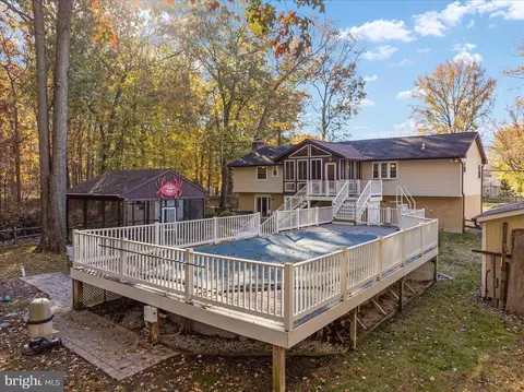 Exterior - 732 Masons Beach Rd, Deale, MD 20751 photo 15 of 17