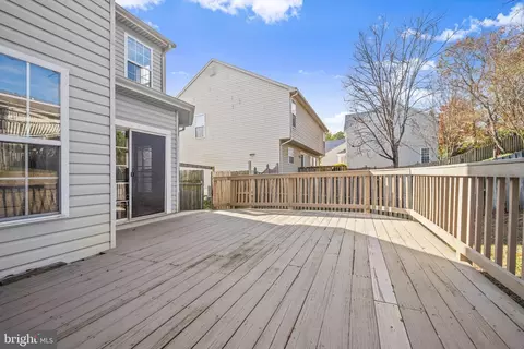 Exterior - 122 Farmbrook Ln, Hanover, MD 21076 photo 3 of 8