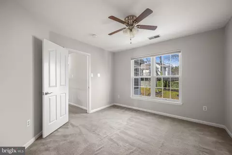 Bedroom - 122 Farmbrook Ln, Hanover, MD 21076 photo 6 of 6